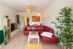 Balcony Oasis Wilhelminenberg